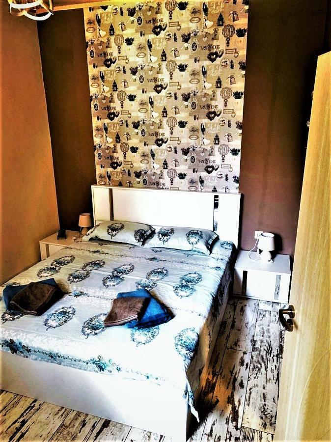 Tera Apartment Burgas Extérieur photo